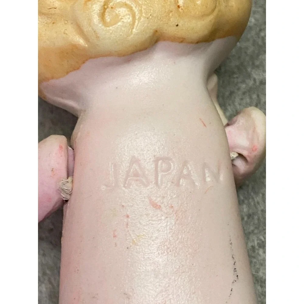 VINTAGE‎ 5 INCH BISQUE EMMA DOLL JOINTED AT SHOULDERS JAPAN